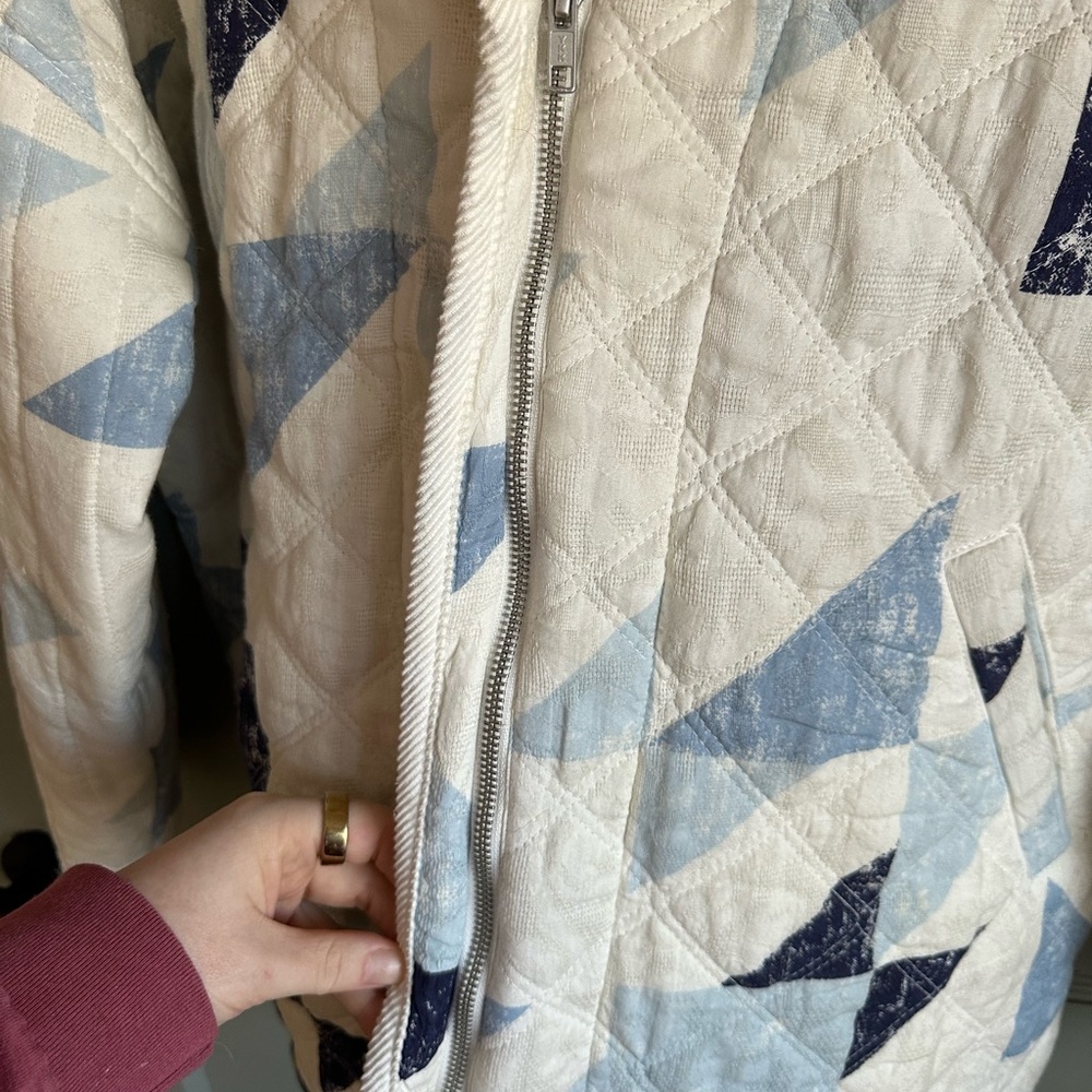 Anthropologie Quilted Jacket in Blue and White - Picture 11 of 15